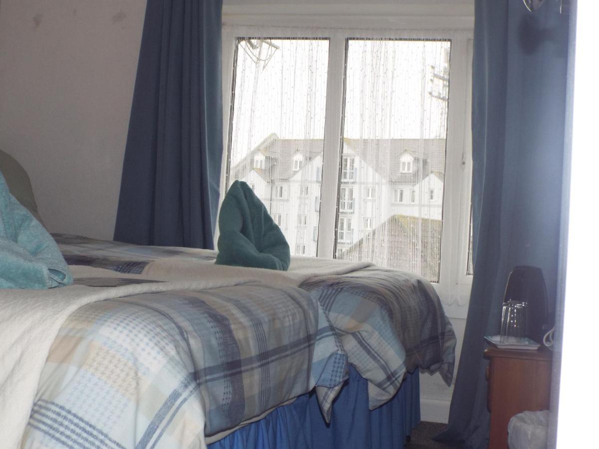 Corner House Guest House 바이드포드 외부 사진