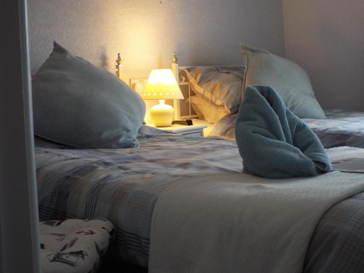 Corner House Guest House 바이드포드 외부 사진